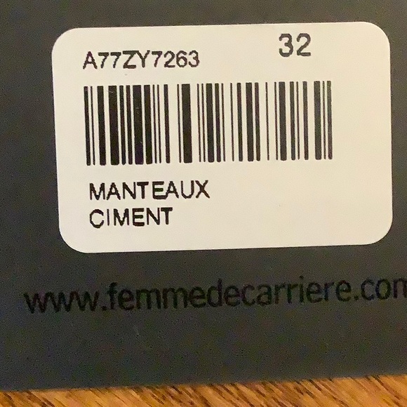 Coat - Picture 3 of 3